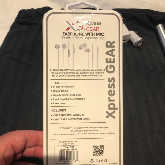XPRESS GEAR Cell Phones & Accessories 2 Xpress Gear Headsetear Buds With Sonic Boom Base